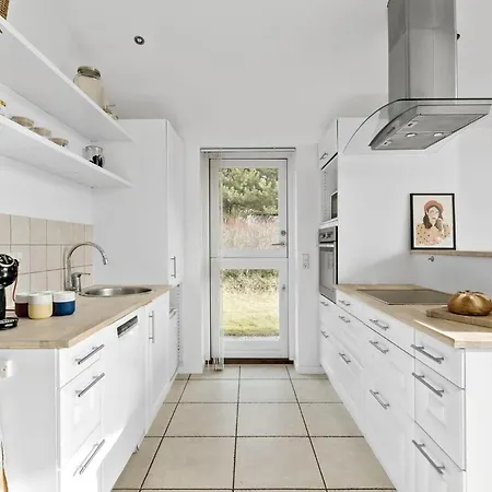 Awesome In With Kitchen Holiday home