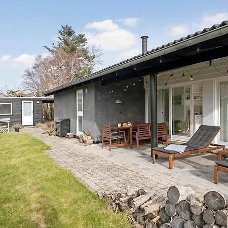 Awesome In With Kitchen Holiday home Vejby